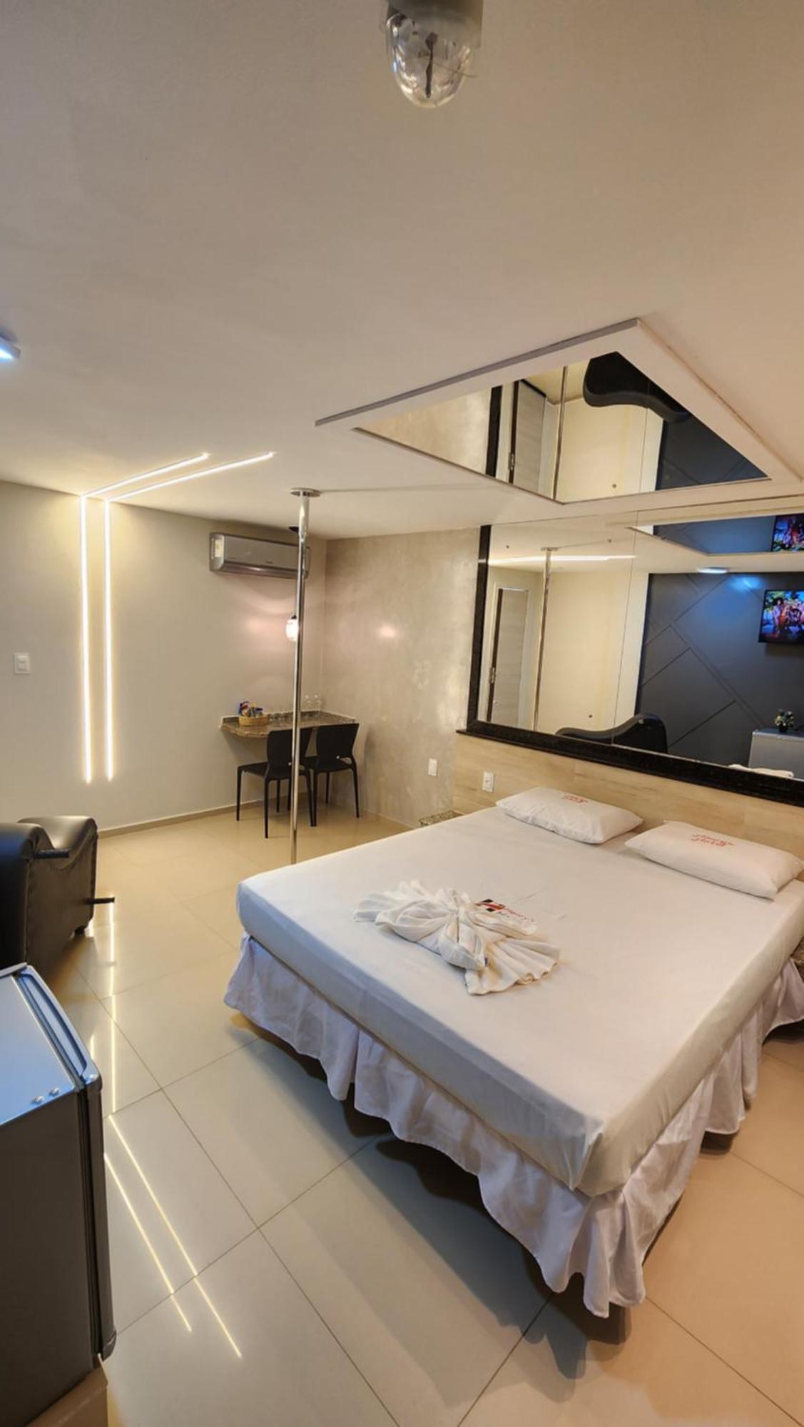 Henry'S Motel Arcoverde Bagian luar foto